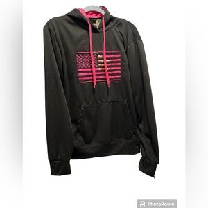 Women’s large mossy, oak, black, and pink with American flag